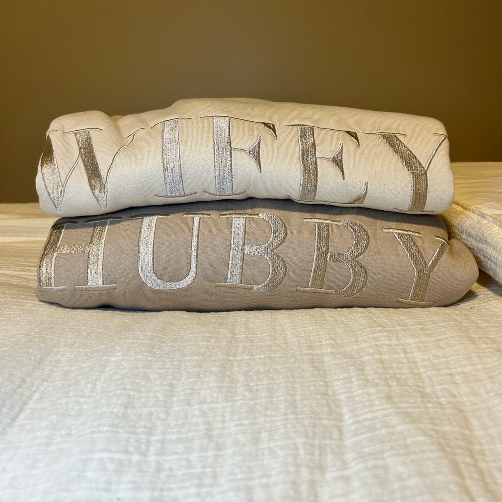 Wifey and Hubby Sweatshirt Set